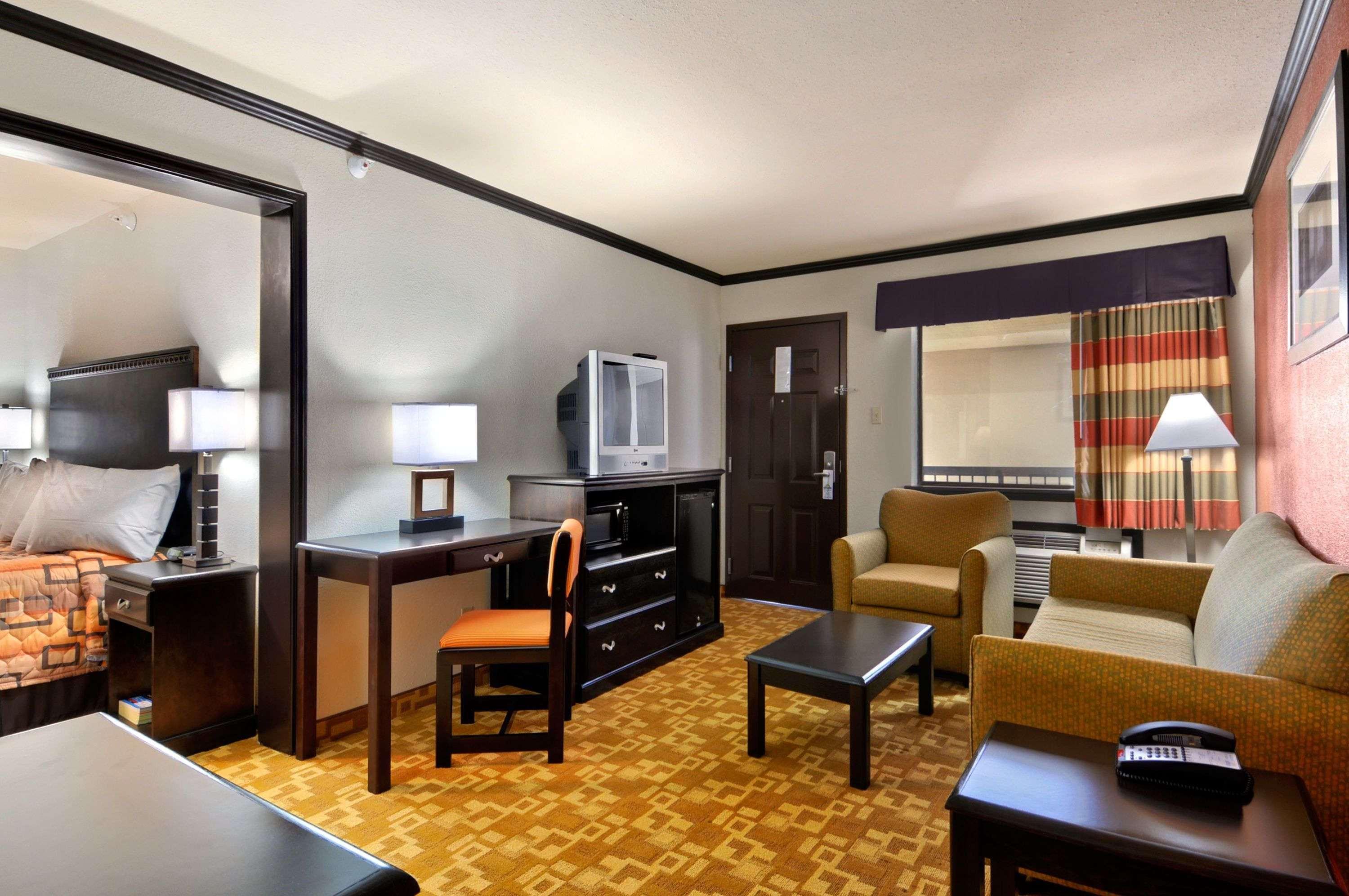 Days Inn By Wyndham Oklahoma City/Moore Exterior foto